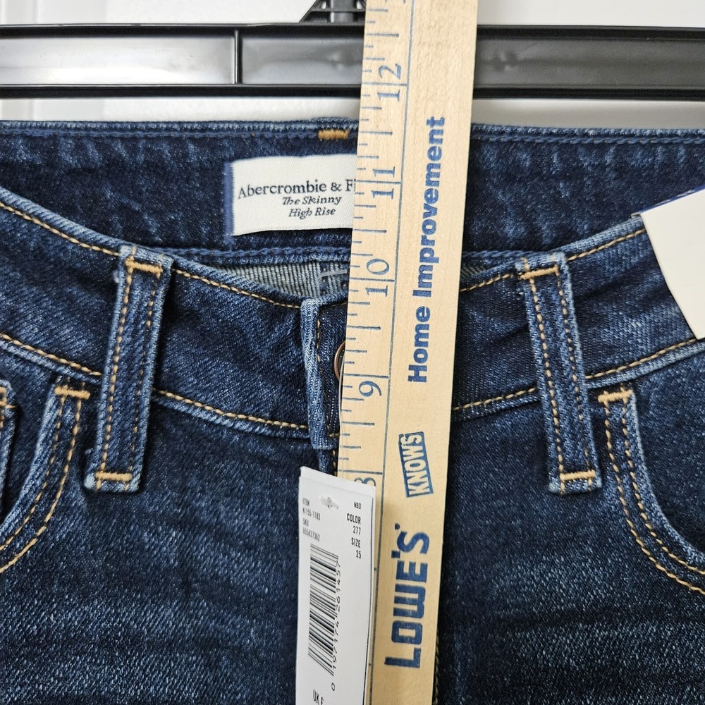 NWT Abercrombie &‎ Fitch Jeans Women's 0R (26x27) Blue The Skinny Distressed - Picture 8 of 11